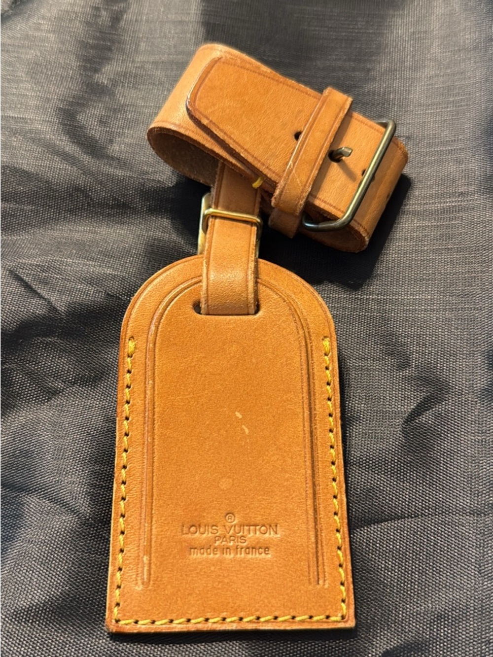 LV LUGGAGE TAG